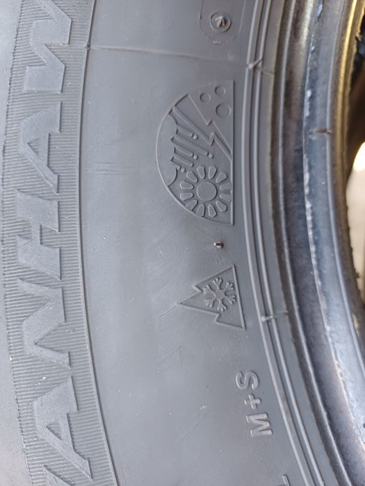 Гуми 215/75/16С  Фаярстоун