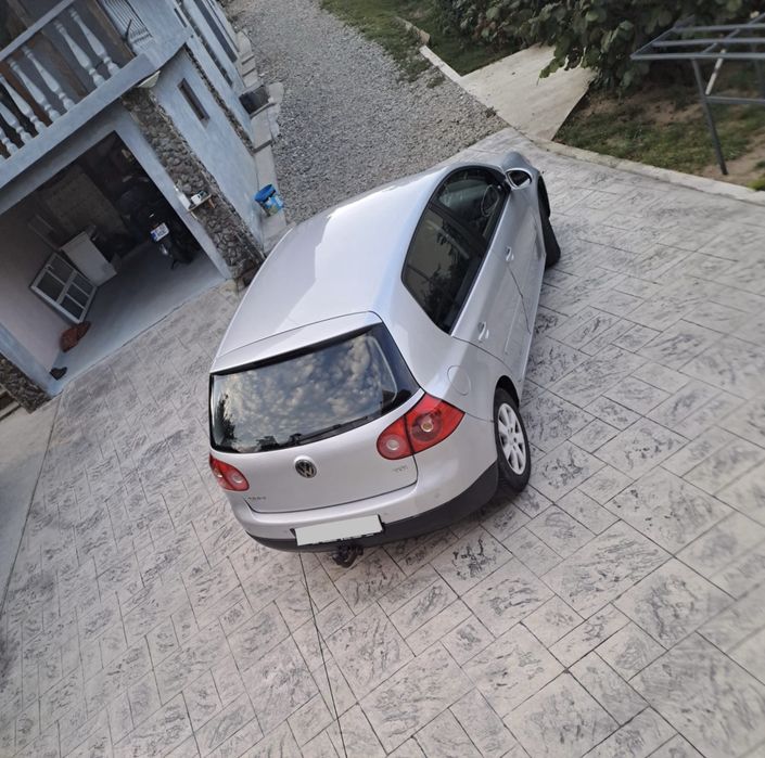 VW Golf V 1.9 TDI Unic Proprietar