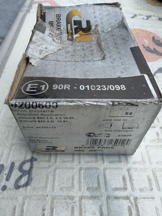 Нови накладки WVA 20034 Roadhouse – Volvo 850 240 740 940 Alfa BMW Mercedes Porsche