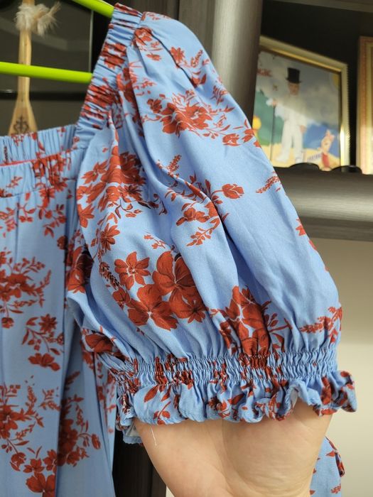 Продам нежное платье