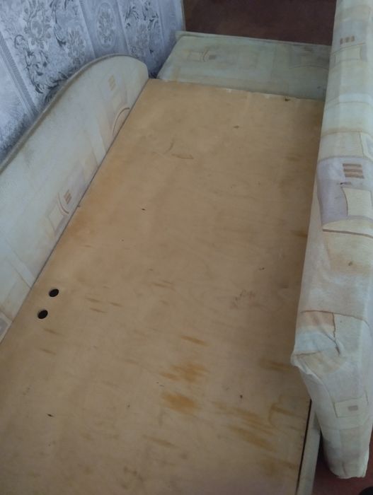 Кровать для подростка.