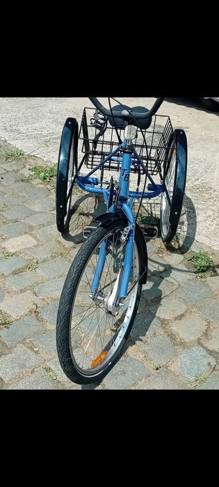 Triciclu bicicleta