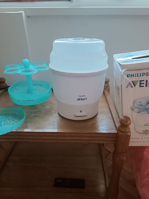Sterilizator biberoane.