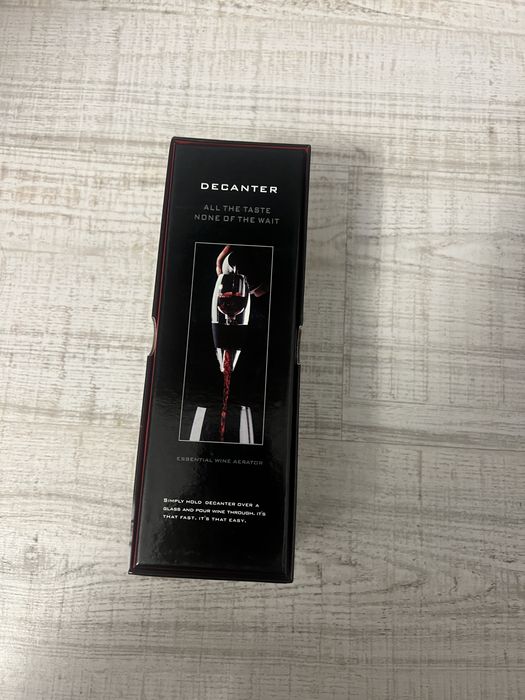 Компактен Аератор за вино