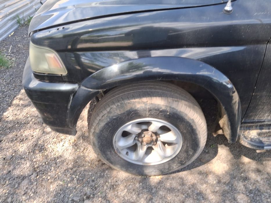 Mitsubishi Challenger