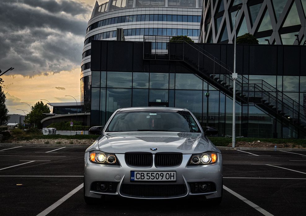 БМВ  E91 320D 163 к.с. *М спортно окачване* М Пакет*