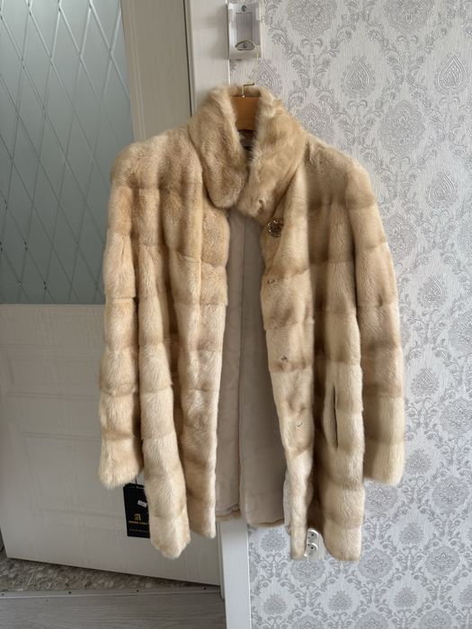 Шубы распродажа размеры 36/54