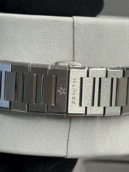 Zenith Defy Skyline 41mm