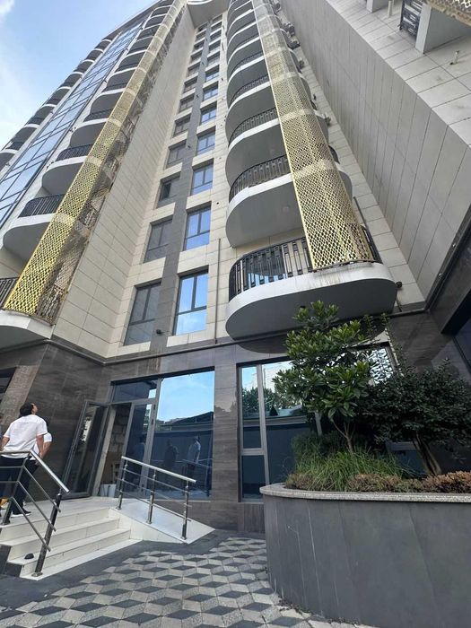 Продам коммерческое помещение 164 м² в ЖК Skyline | Яккасарай