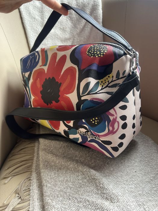 Нова чанта Desigual