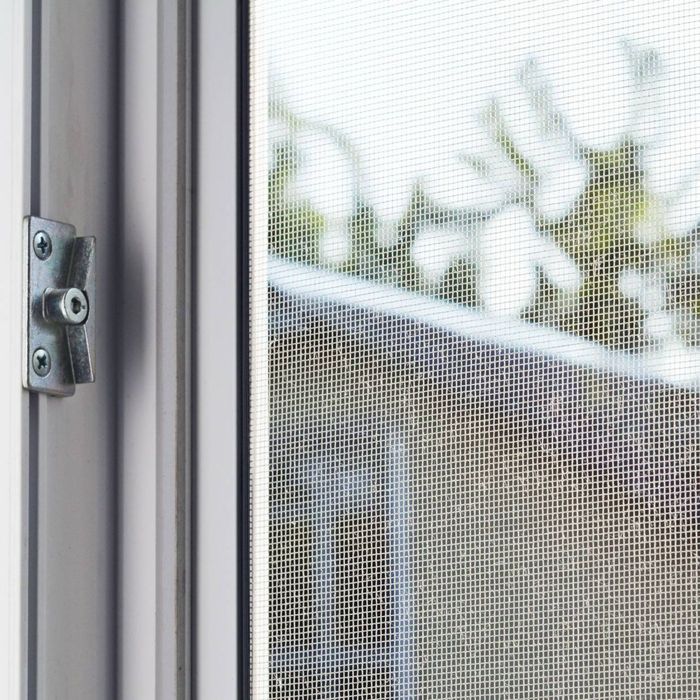 Москитная сетка от насекомых