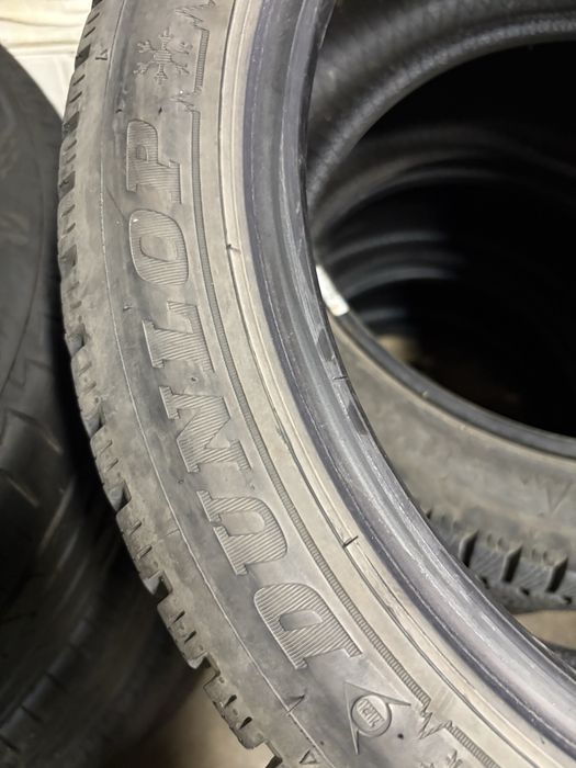 Зимни гуми 225/45/17 Dunlop