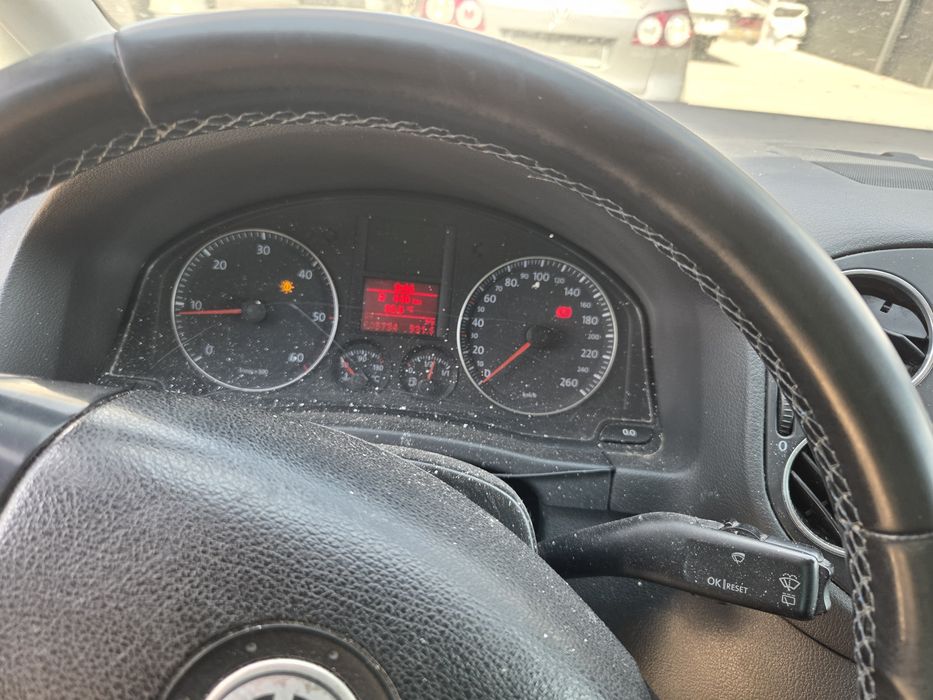 VW GOLF 5 PLUS 2.0 BMM (На части)