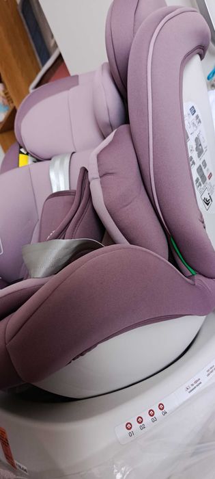 Vând scaun auto isofix