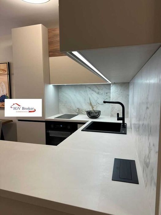 Продава се Двустаен апартамент в София, Малинова долина - 85 кв.м за 1968 €/кв.м - Снимка #3