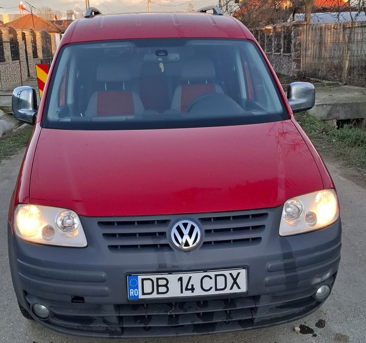 Volkswagen Caddy, an 2009, motor 1.4 GPL/benzina, 80cp