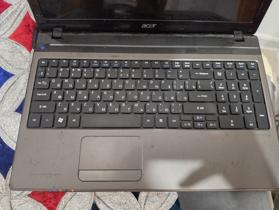 Ноутбук Acer 5750