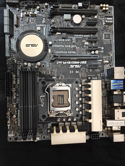 ASUS Z97-PRO с Wi-Fi и M.2 слот (LGA1150)