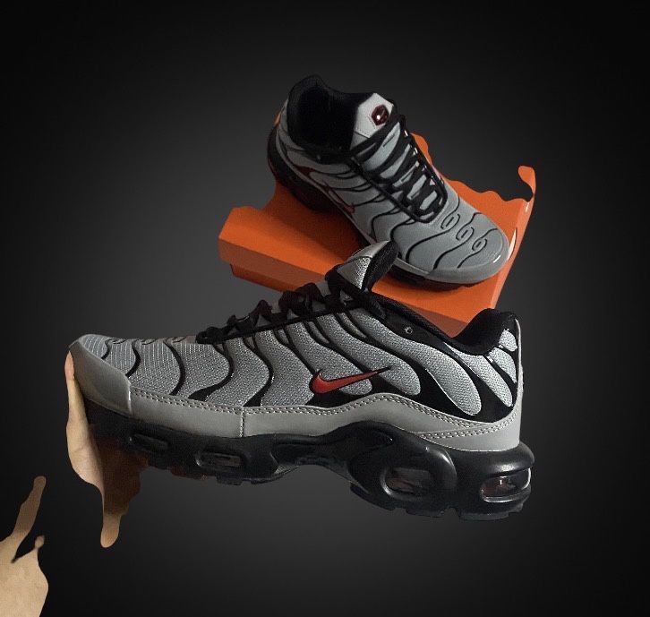 Nike Air Max Plus