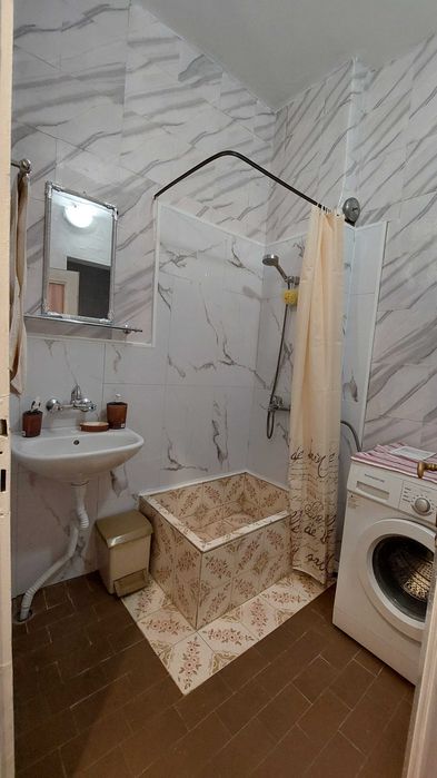 Продава се Двустаен апартамент в София, Център - 73 кв.м за 4316 €/кв.м - Снимка #2