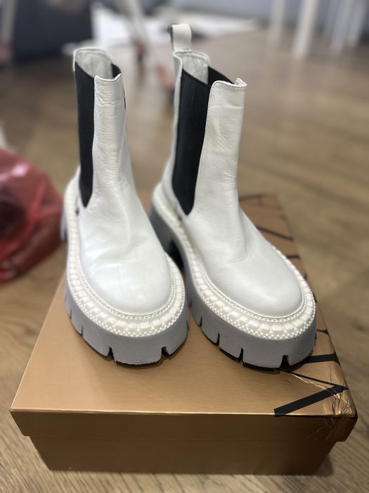 Зимние сапоги челси