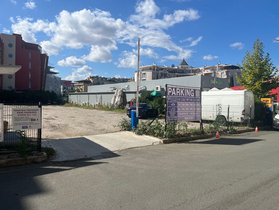 Дава се под наем Гараж / Паркомясто в к.к. Слънчев бряг - 1200 кв.м за 7650 € - Снимка #5