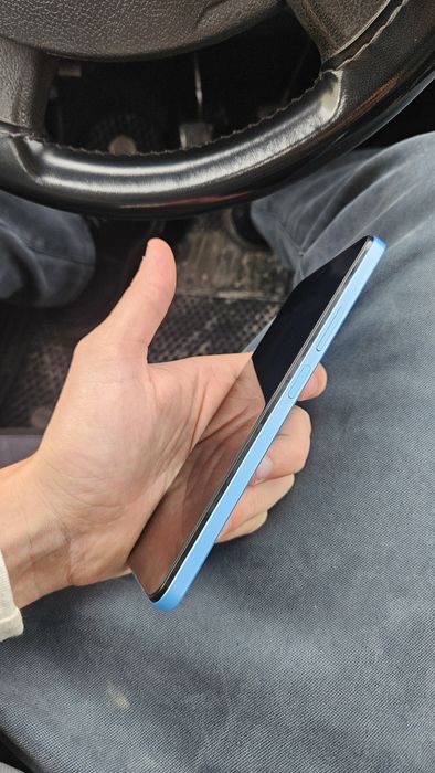 Продам срочно redmi not 12