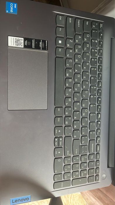 Ноутбук Lenovo idea pad 3 c программой 1С