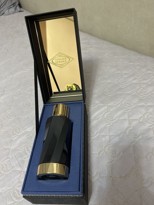 Продам духи парфюм оригинал Версачи