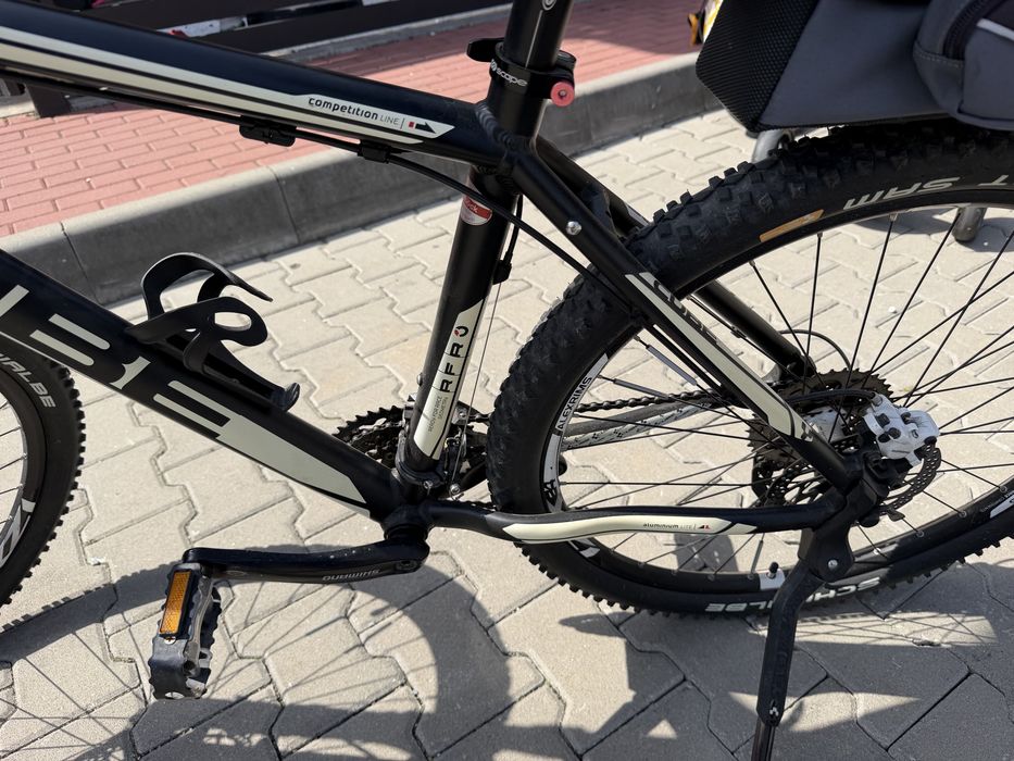 Bicicleta cube roti 24