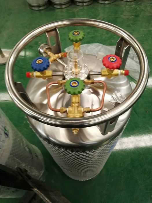 Криогенная бочка криоемкость для жидкого кислорода азота аргона CO2