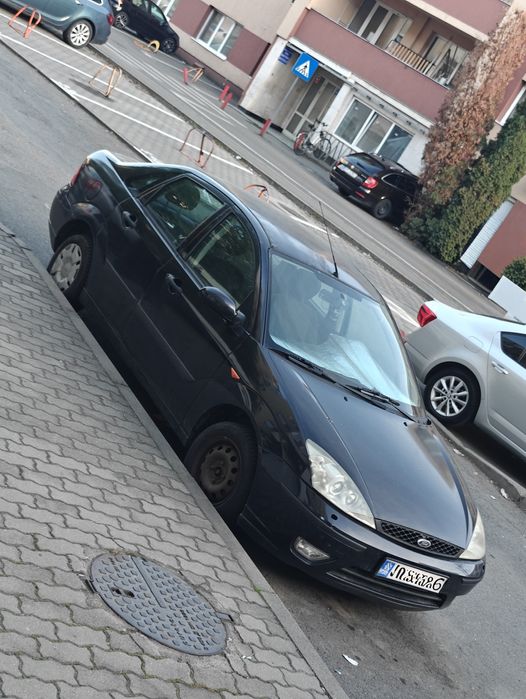 Ford Focus 1 berlină