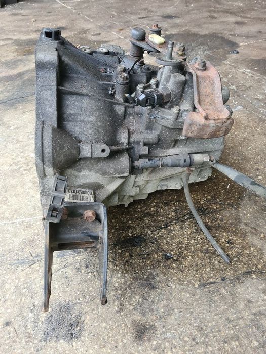 Cutie de viteze Hyundai Santa Fe 2 2.2 Diesel 2007 - 2012 150CP Manuala 5 Trepte D4EB ...