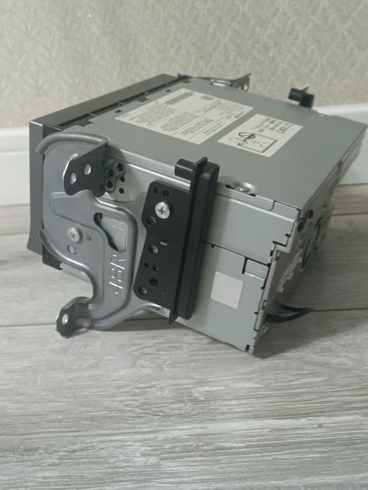 Продам магнитолу Alpine