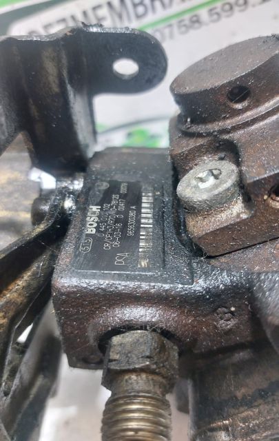 Pompa injectie 0 445 010 102 Peugeot 307 prima generatie (facelift)