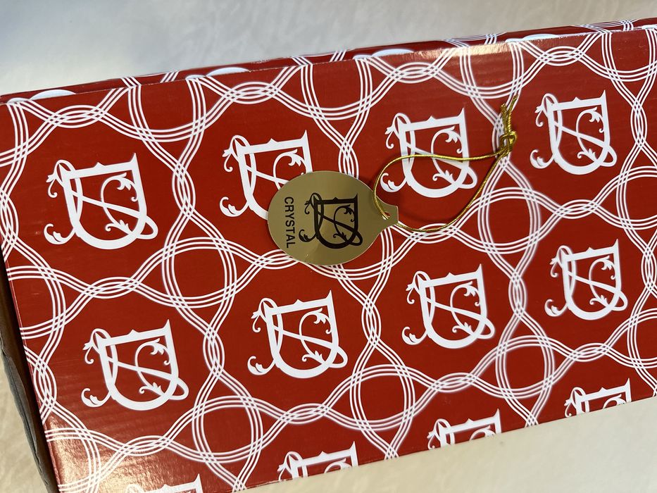 Посуда в мельхиоровой подставке