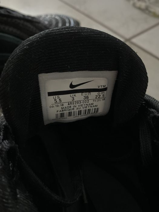 Air Max 720 , ca noi