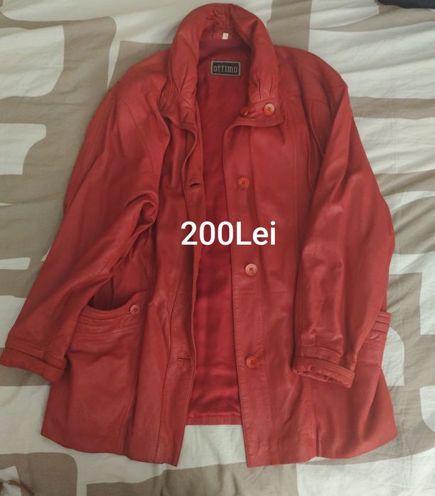 Vând Haine de piele