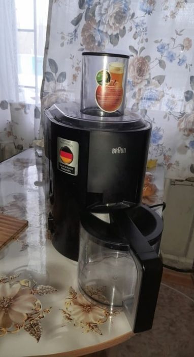 Продам соковыжималку