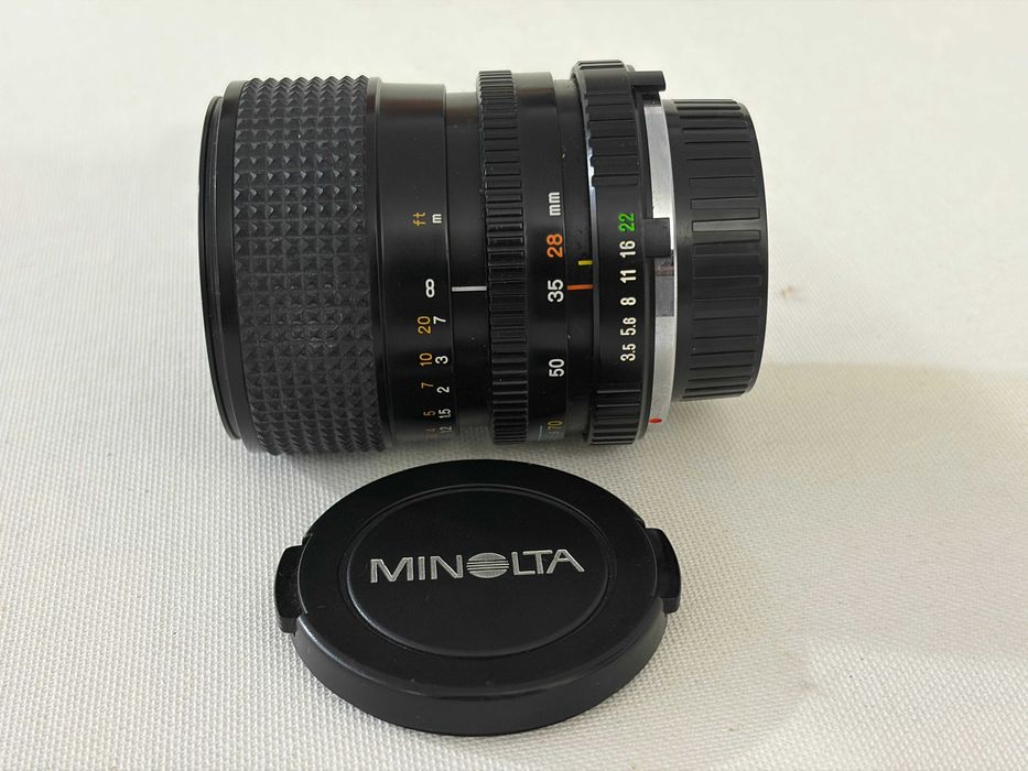 Obiectiv foto Minolta MD Zoom 28-70mm F3,5-4,8