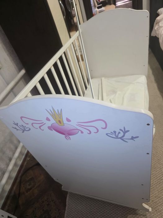 Кроватка детская