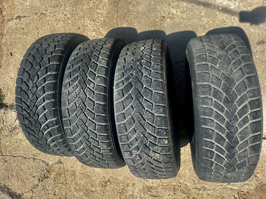 Продам шины 215/60/Р16