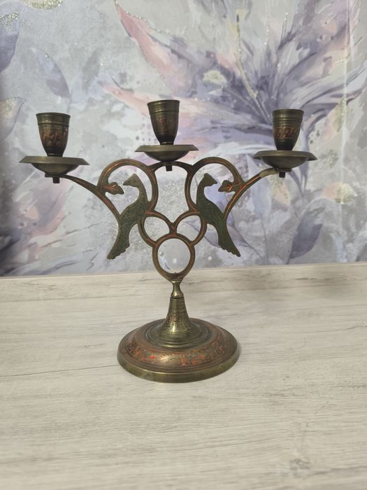 Продаю подсвечник