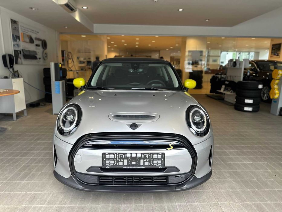 Vand mini cooper SE full electric ca nou, in garantie