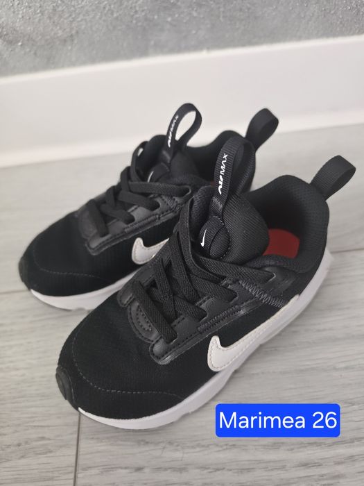 Adidasi Nike baieti