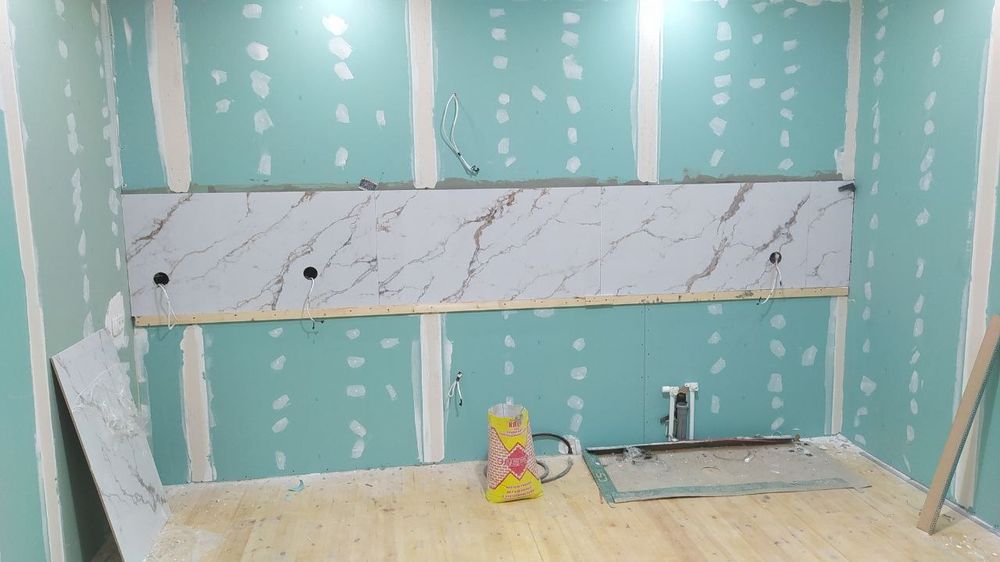 Gipsokardon plastik boyoq aboy kafel laminat 
rorban p