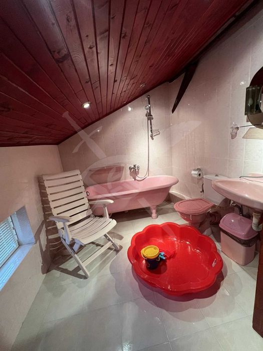 Дава се под наем Мезонет в Варна, Галата - 320 кв.м за 350000 € - Снимка #10