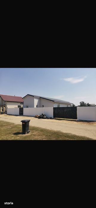 Casa nouă de vânzare, 5 camere, teren 1111 mp