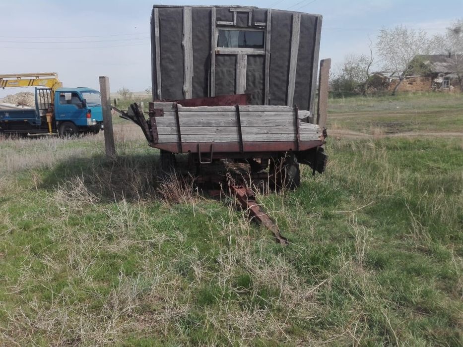 Продам тележки, сеновозку