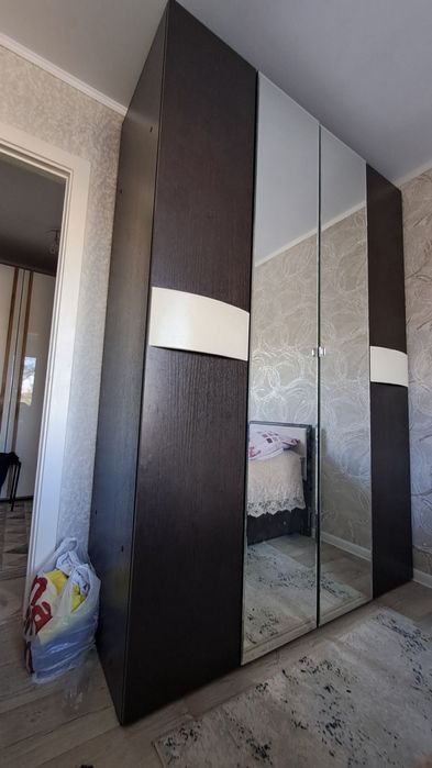 Шкаф вместительный